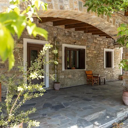 Stone Wood House * Perivólia