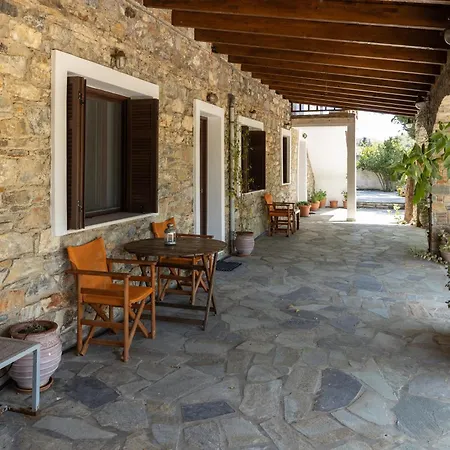 Stone Wood House Perivolia (Evia)